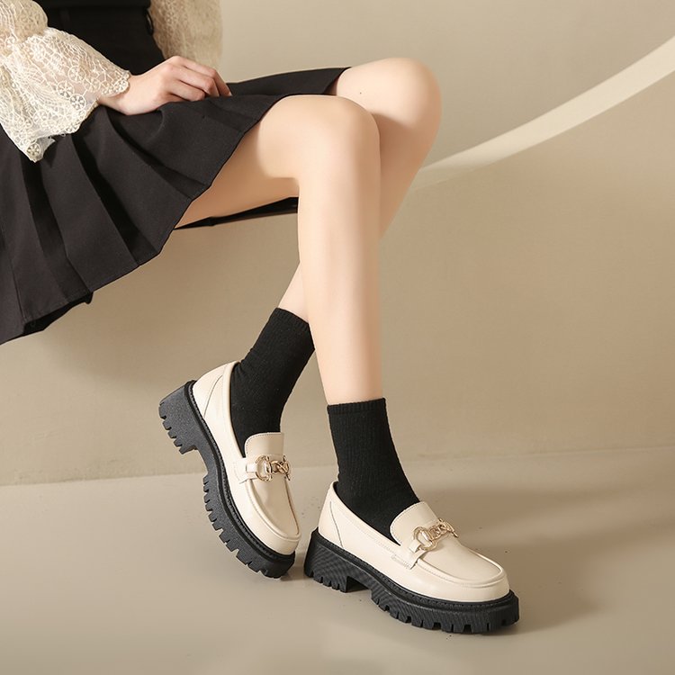 Old Money Chunky Leather Mocassins – Daurea Maison Metal Chain Edition