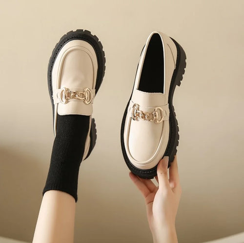 Old Money Chunky Leather Mocassins – Daurea Maison Metal Chain Edition